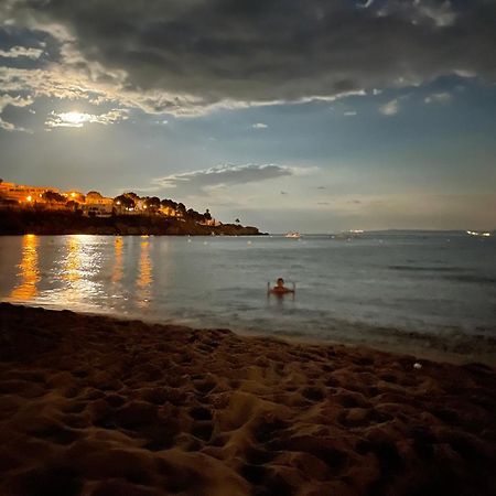 Studio Roses Beach Dış mekan fotoğraf