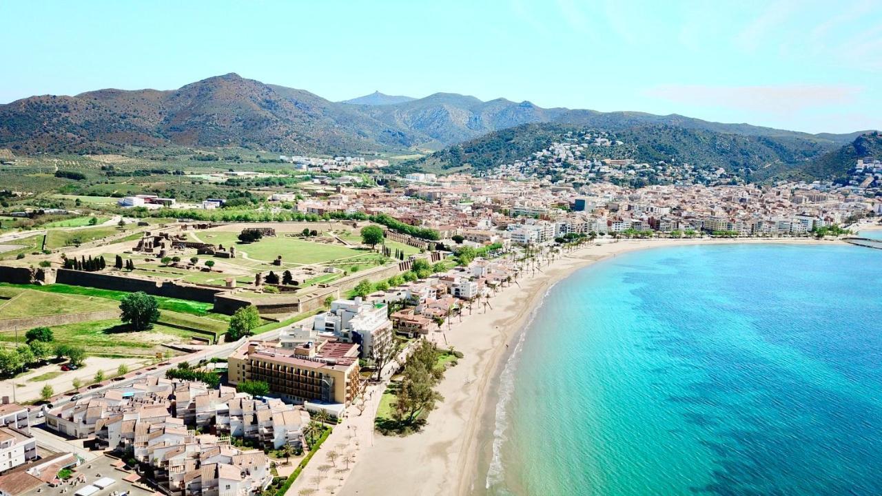 Studio Roses Beach Dış mekan fotoğraf